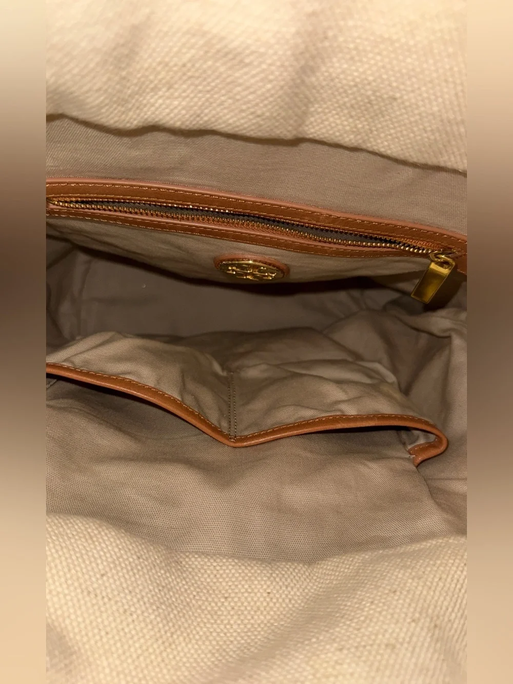 Tory Burch Bucket Bag - Picture 8 of 10
